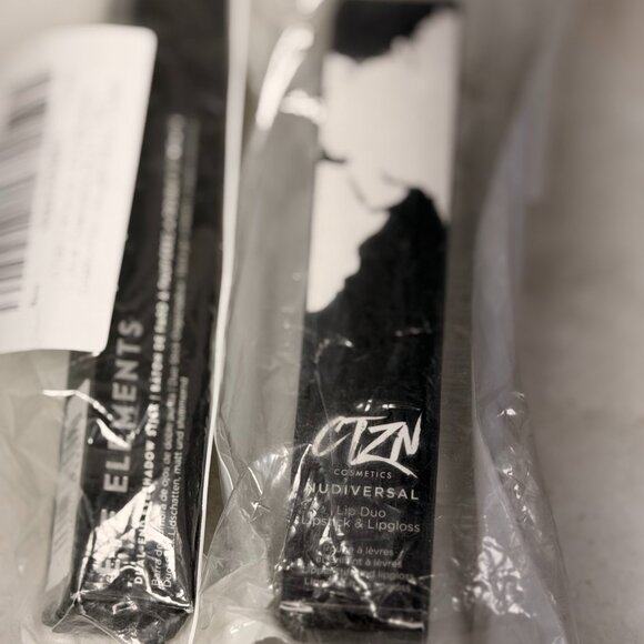 CTZN Cosmetics-Nudiversal Lip Duo Lipstick + Lip Gloss| Elements Dual Eyeshadow - Picture 1 of 6